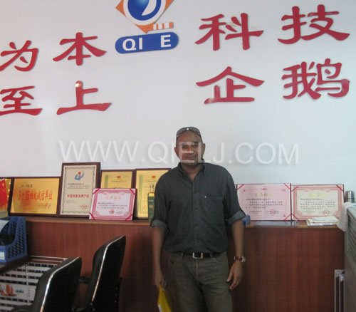 2011年7月25日，外國(guó)友人參觀考察我公司！明經(jīng)理等接待并陪同參觀！(圖1)